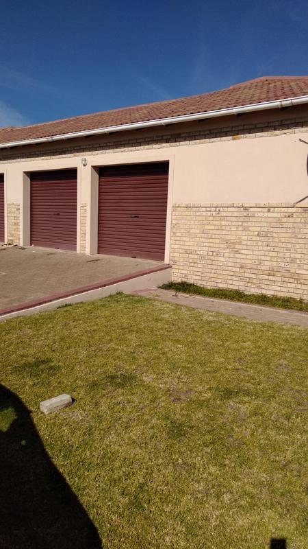 To Let 3 Bedroom Property for Rent in Ladybrand Free State